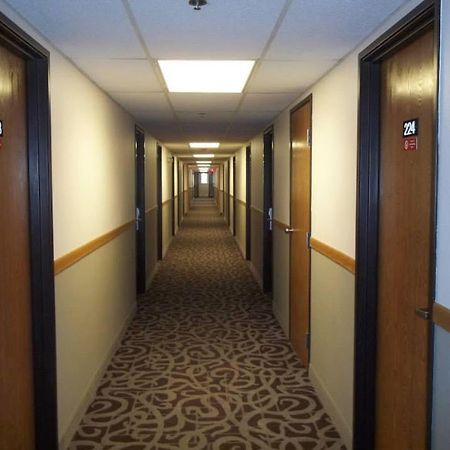 Burke Inn Motel & Suites Carroll Екстер'єр фото